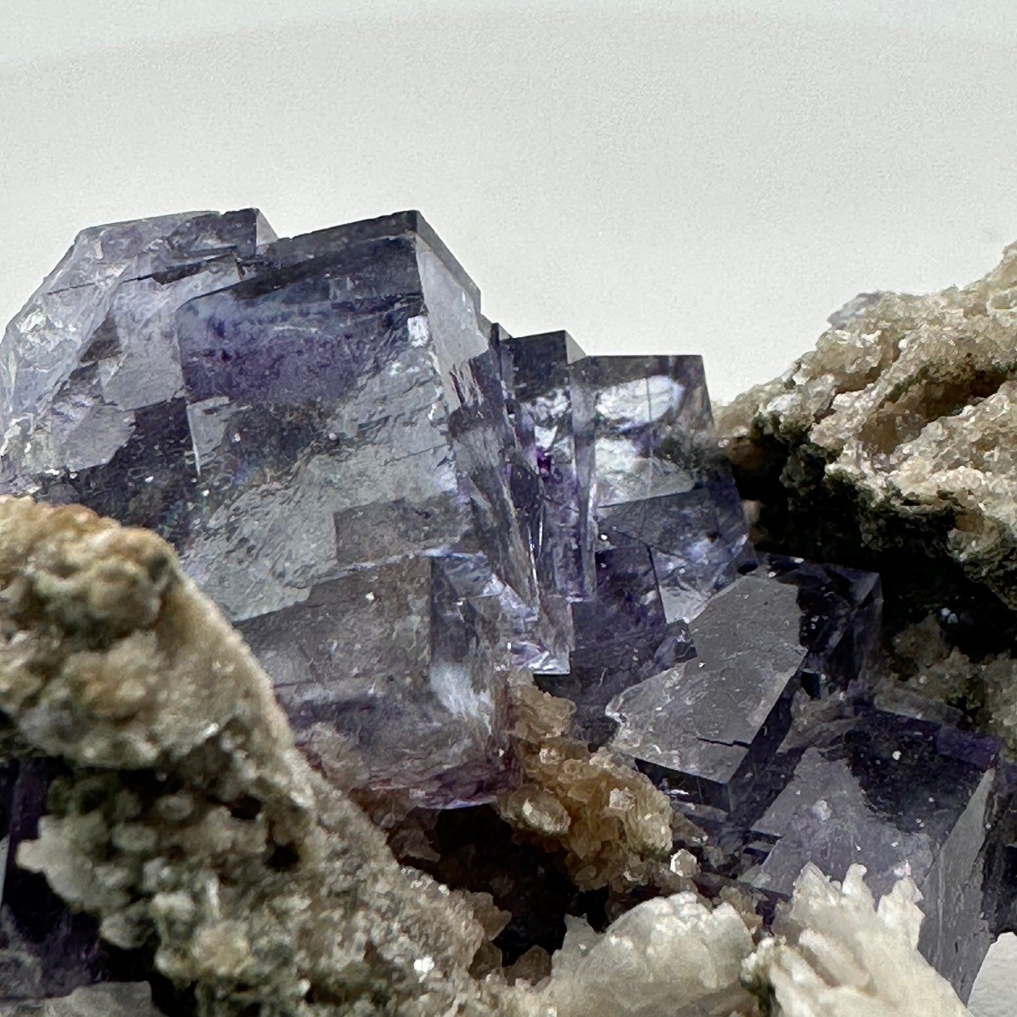 Amazing Yaogangxian/YGX Fluorite Specimen High-Quality Genuine Purple Cluster With Color Zoning