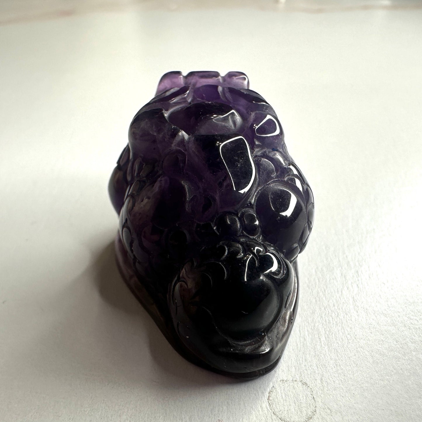 Adorable Mini Money Toad Master Carved In Amethyst | Pocket size