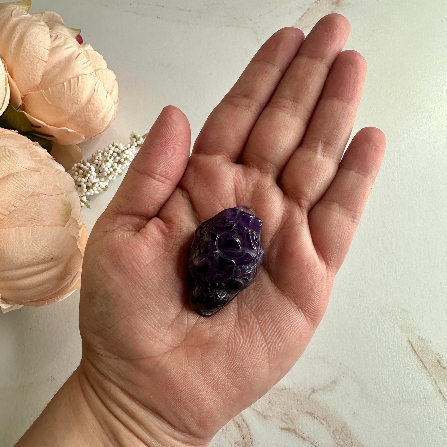 Adorable Mini Money Toad Master Carved In Amethyst | Pocket size
