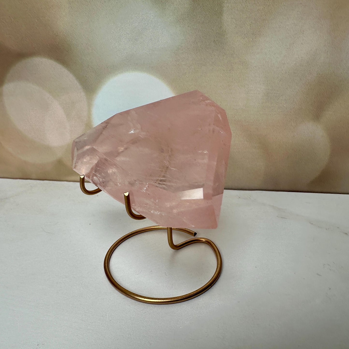 gemmy high quality pink rose Quartz on stand from Brazil aaa