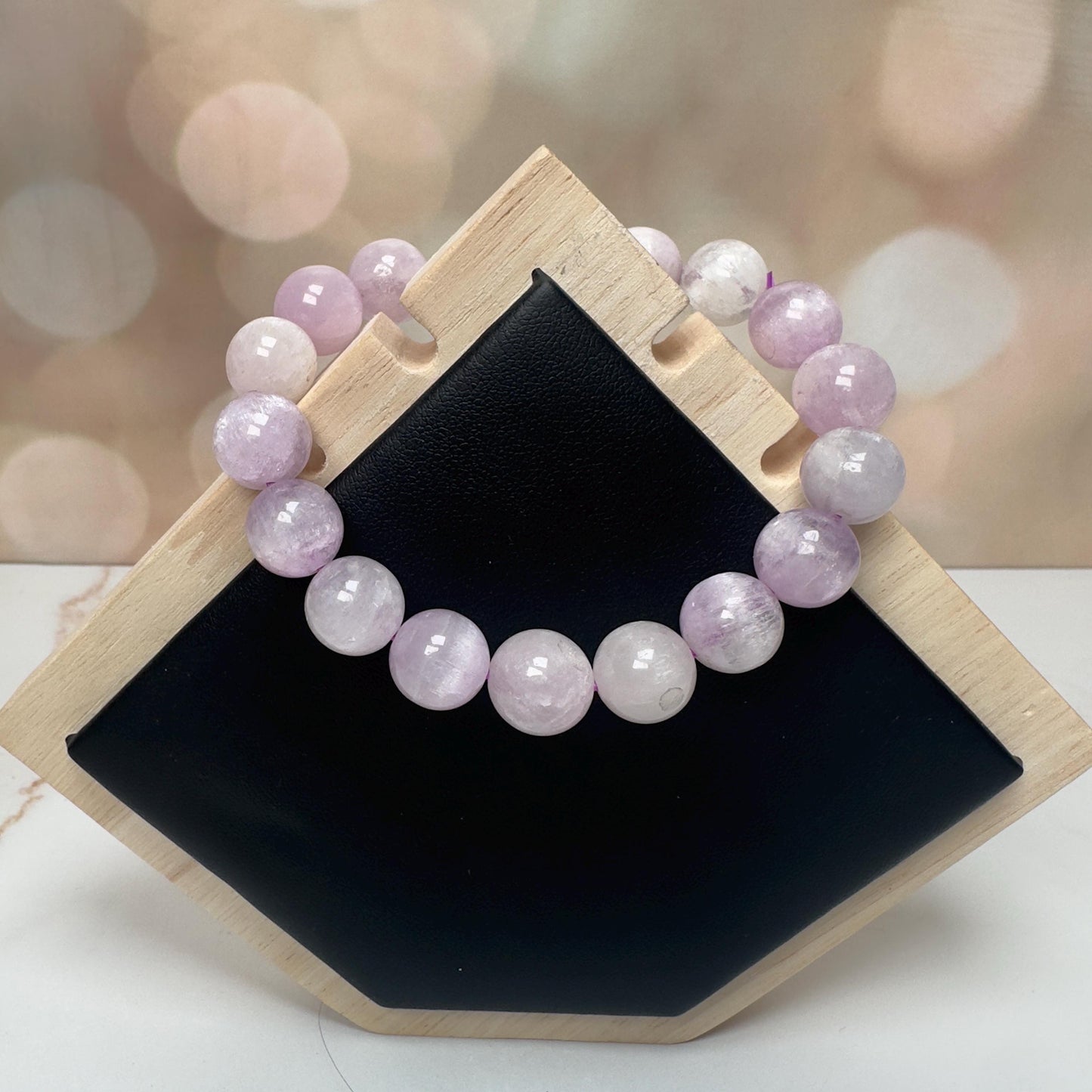 Kunzite Bracelet With Cat-Eye Flash From Brazil In 11.3mm