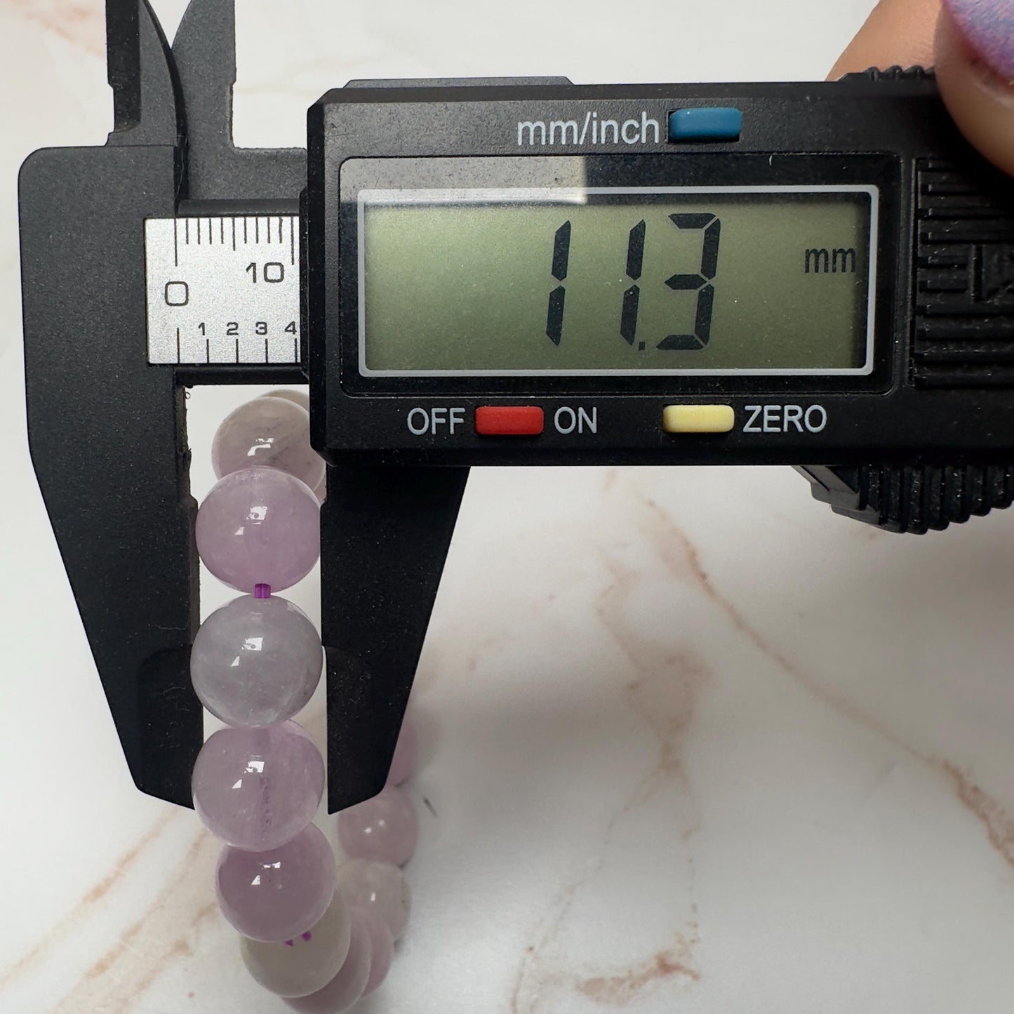 Kunzite Bracelet With Cat-Eye Flash From Brazil In 11.3mm