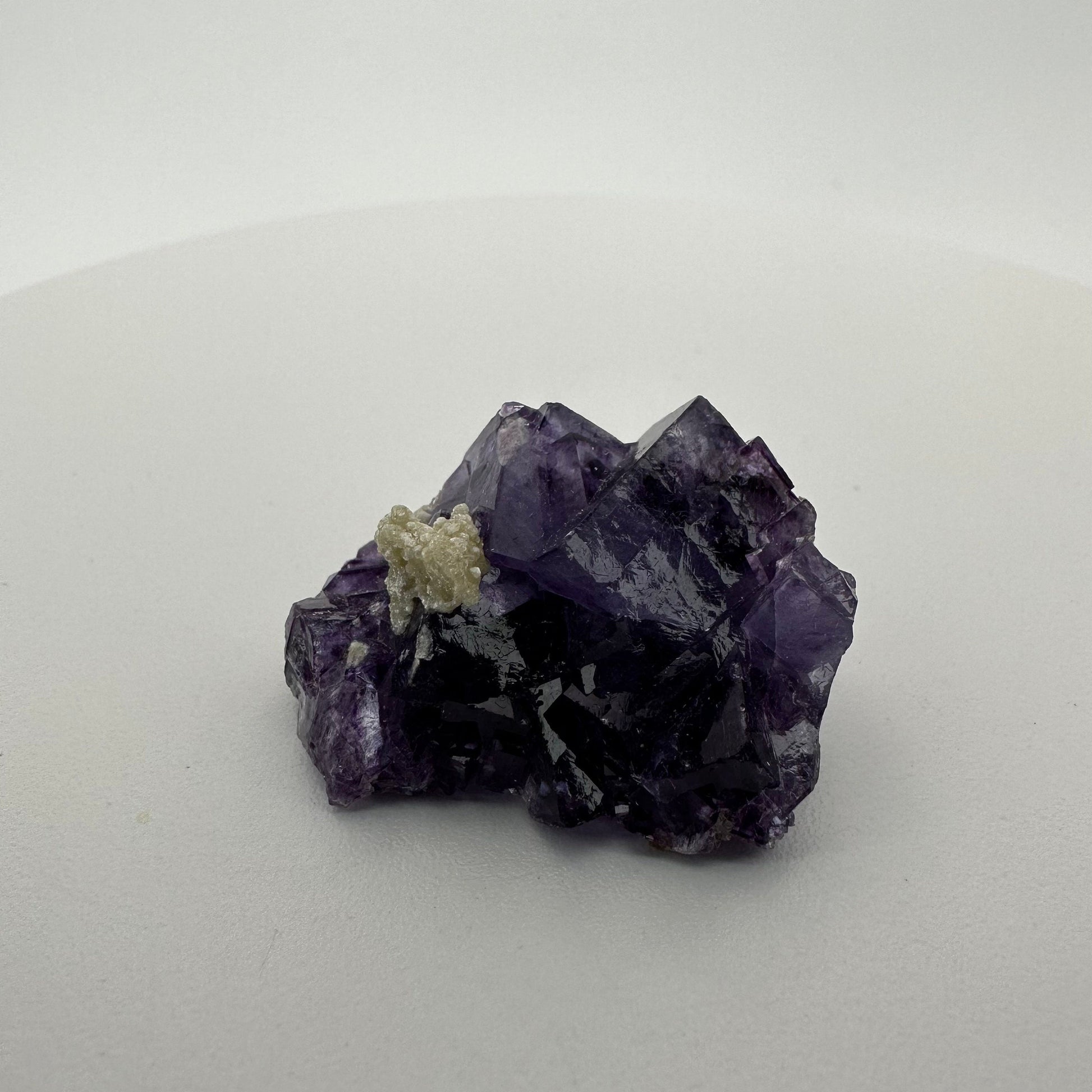 Marvelous Yaogangxian Purple Fluorite Specimen