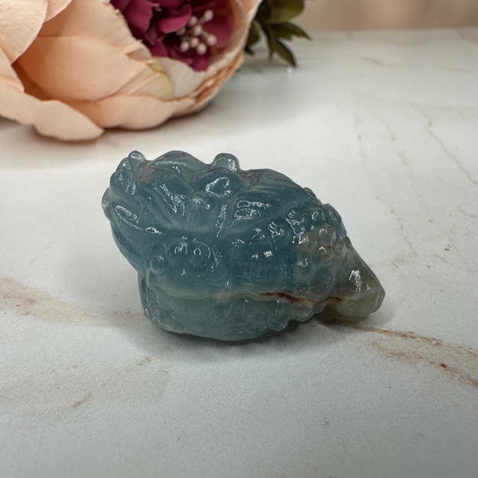 Mini Money Toad In Blue Onyx Master Carved | Pocket size