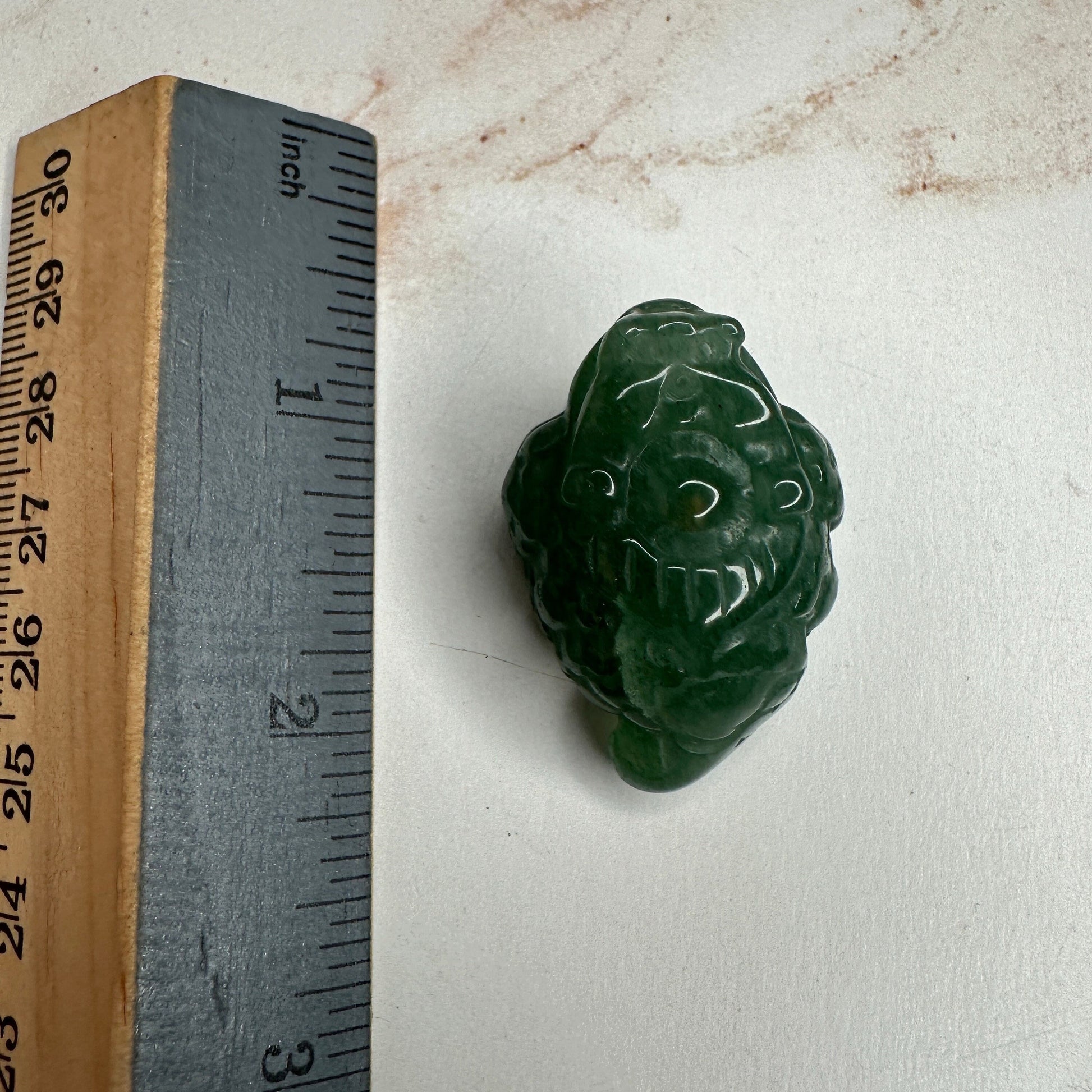 Mini Money Toad in Green Aventurine Master Carved | Pocket size
