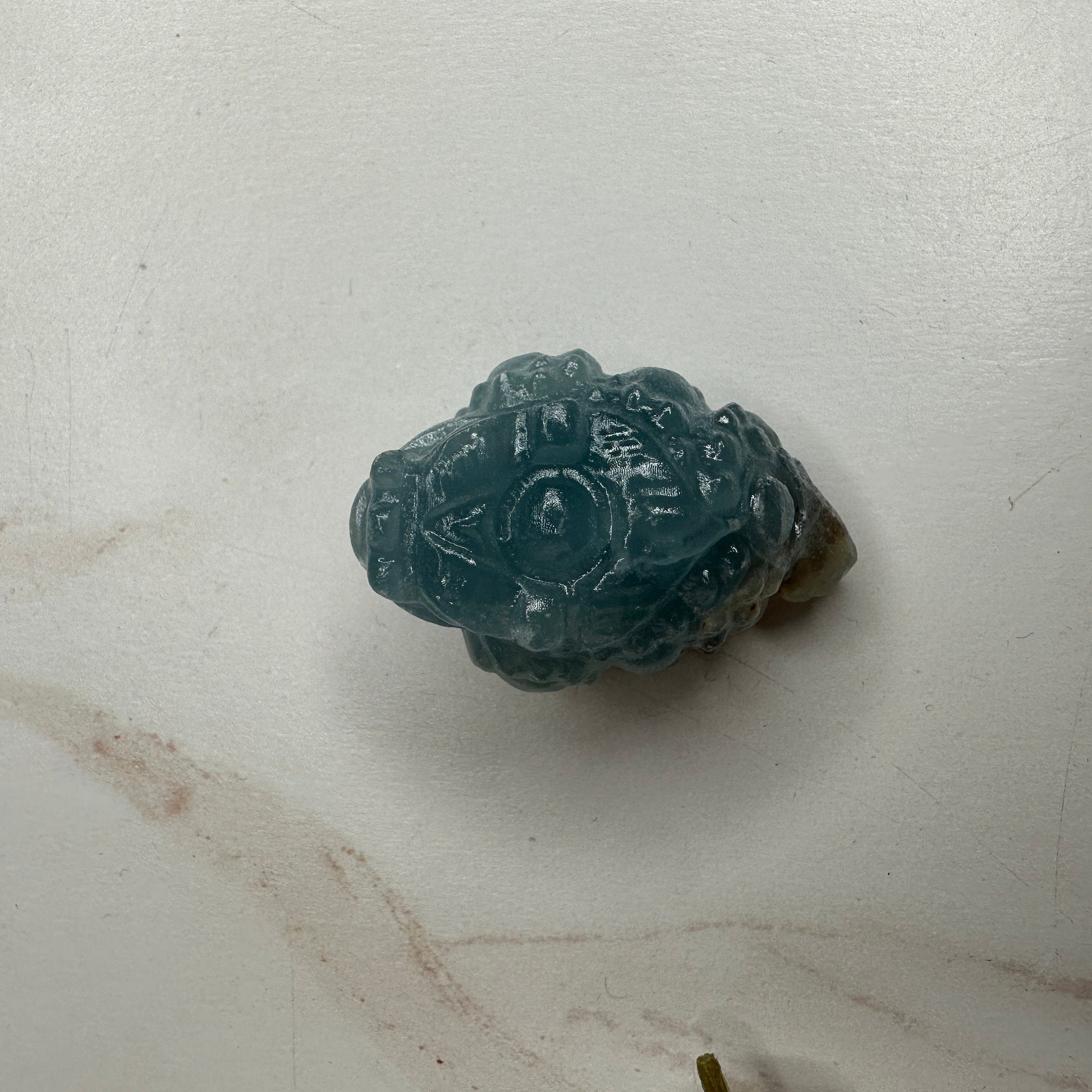 Mini Money Toad In Blue Onyx Master Carved | Pocket size