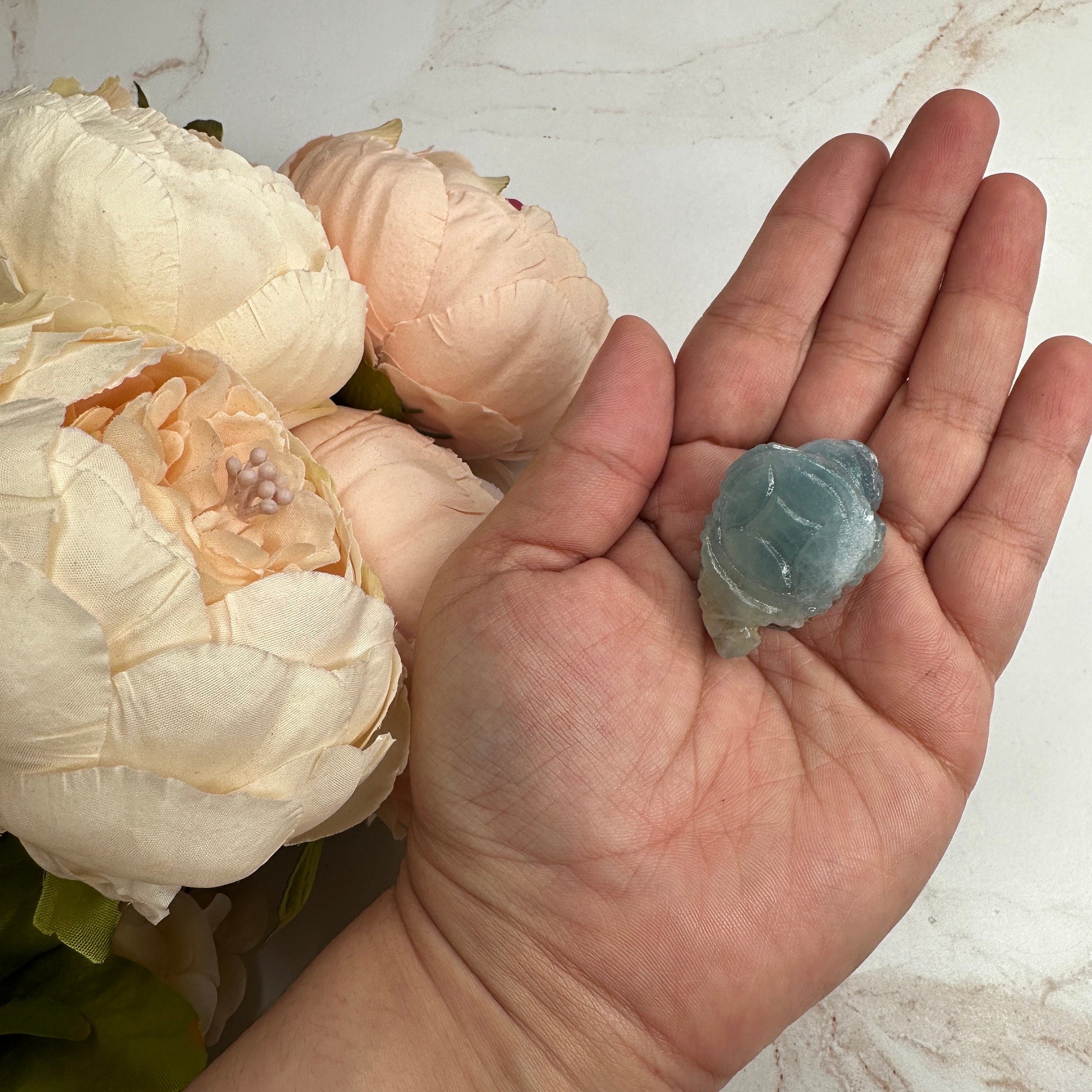Mini Money Toad In Blue Onyx Master Carved | Pocket size