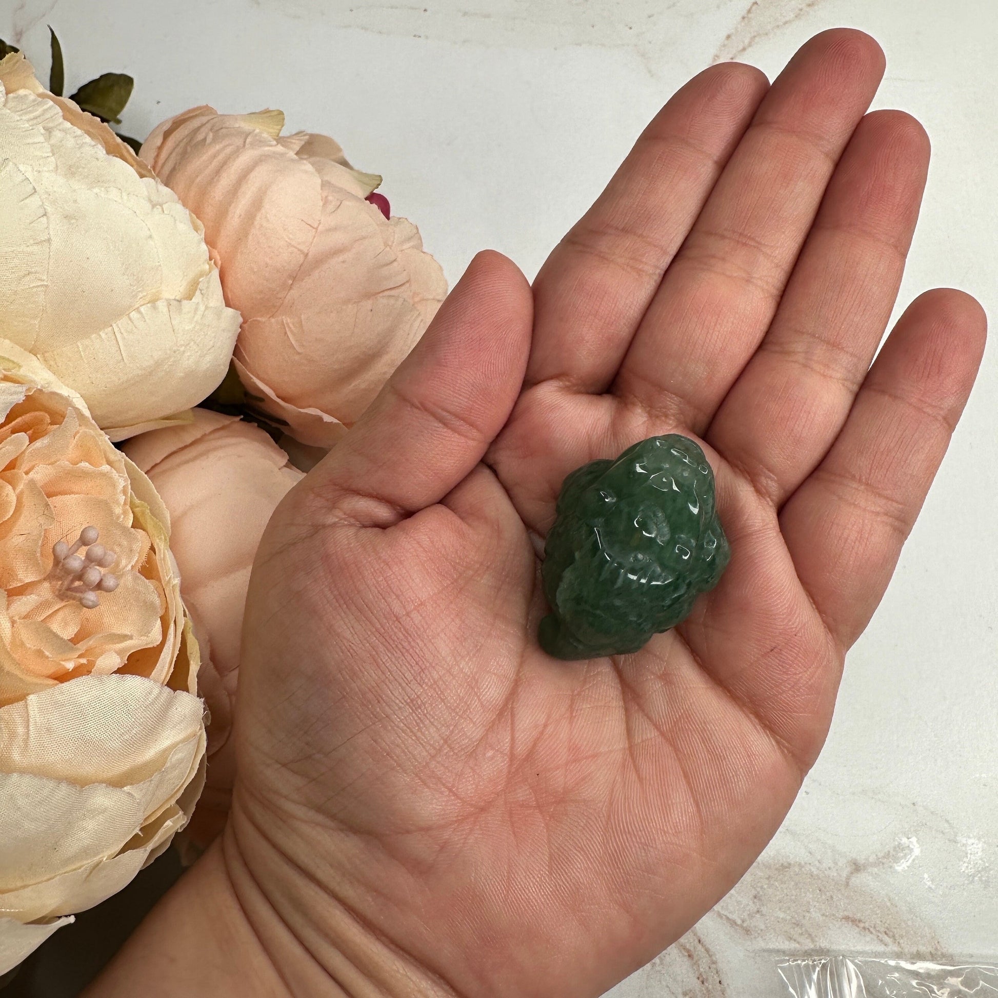 Mini Money Toad in Green Aventurine Master Carved | Pocket size