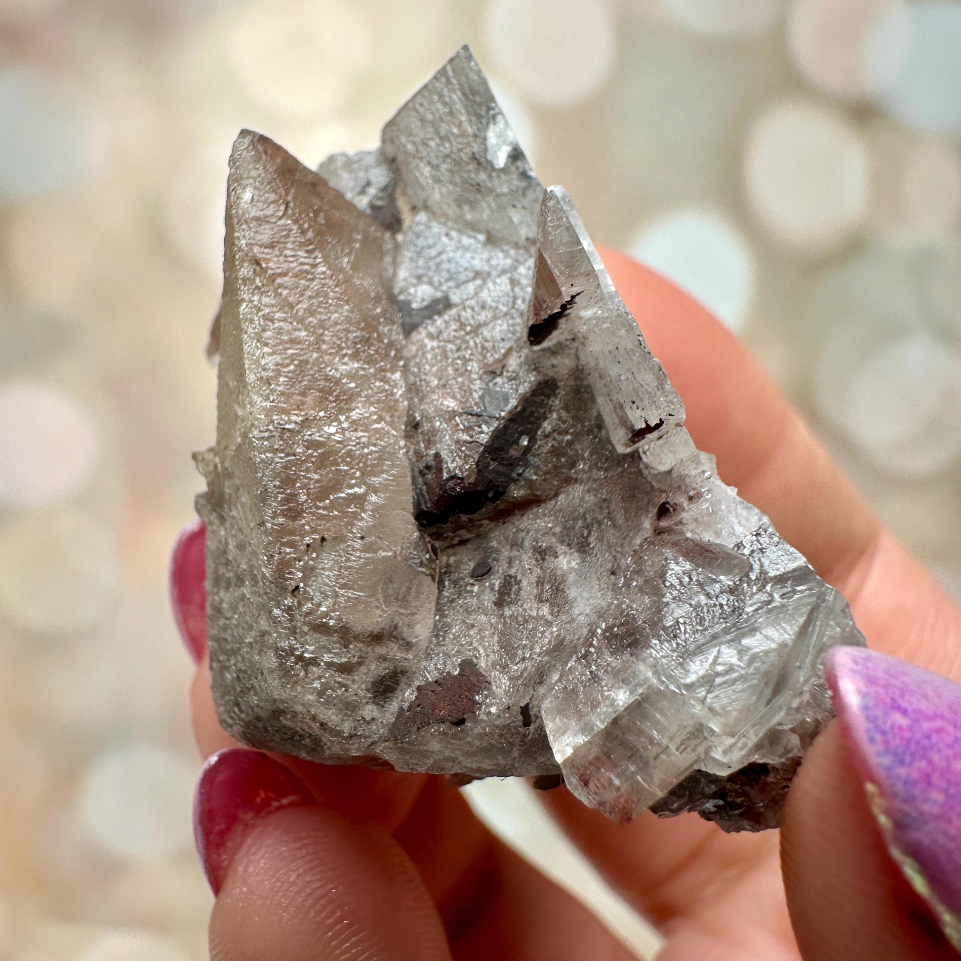 Calcite with Hematite – UV Reactive – Potosi Mine, Santa Eulalia, Chihuahua, Mexico