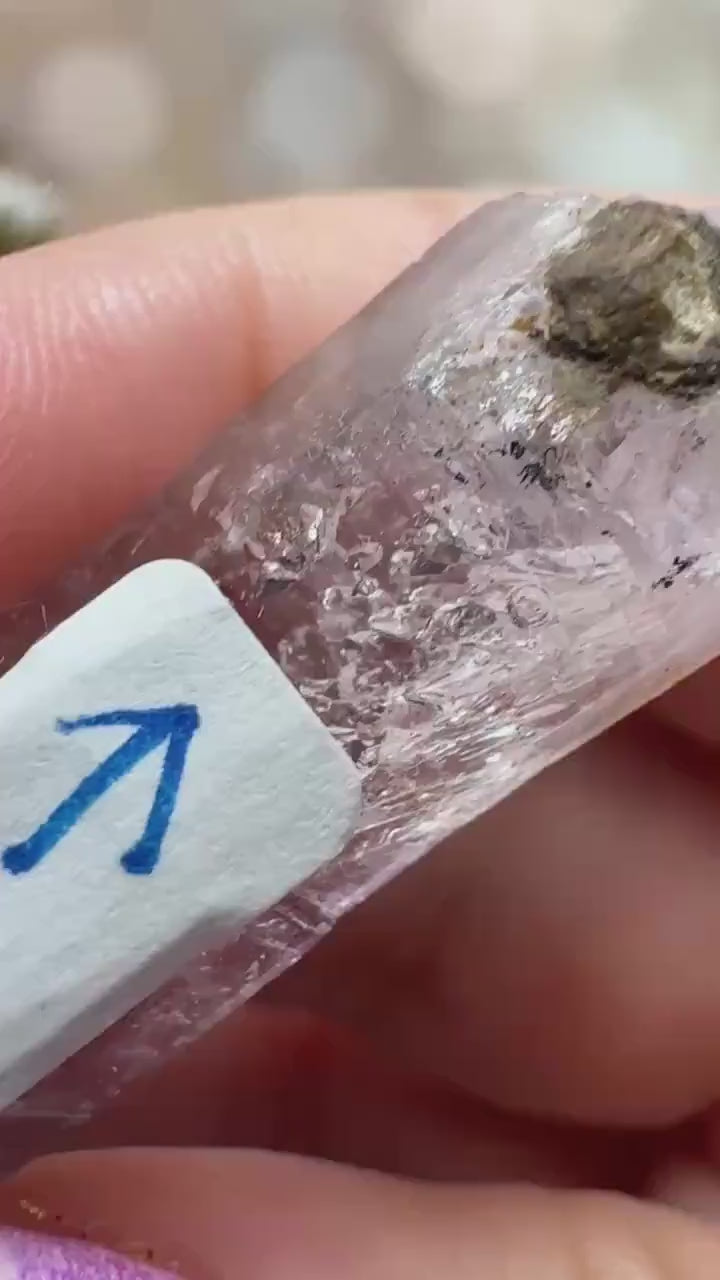 Vera Cruz Amethyst Quartz With Phantom And Moving Enhydro Raw Point From Mexico